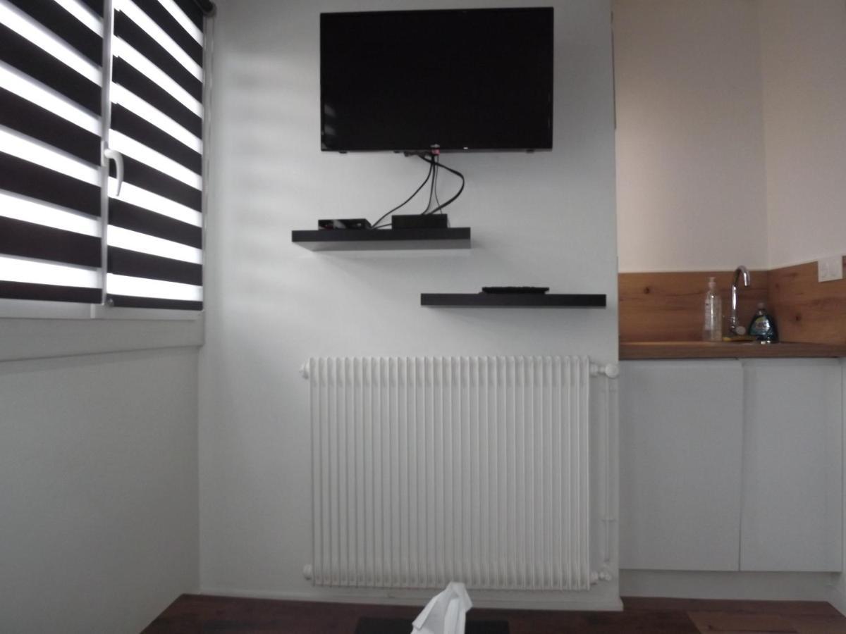 Appartement 12 布里夫拉盖亚尔德 外观 照片